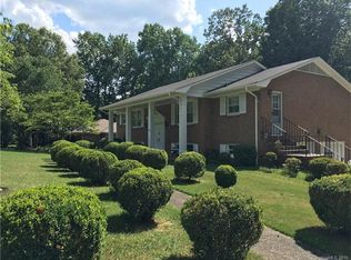 742 Elizabeth Ln, Matthews, NC 28105