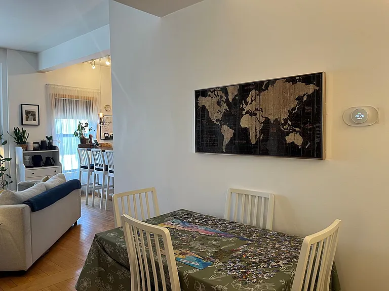 624 E Ogden Ave — Photo 16
