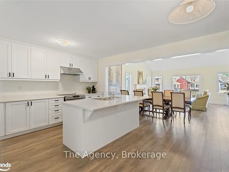27 Stother Cres — Photo 11