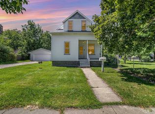 1402 S Monroe St, Bay City, MI 48708