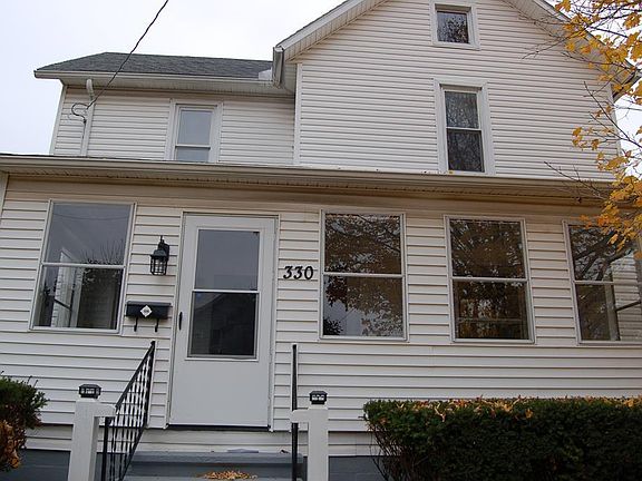 3rd image of 330 Willow St