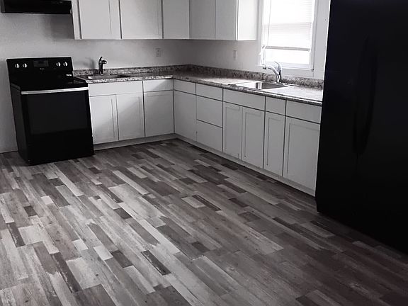 3rd image of 38 North St #1