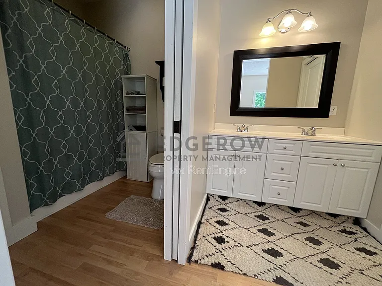 6926 Lake Michigan Dr — Photo 19