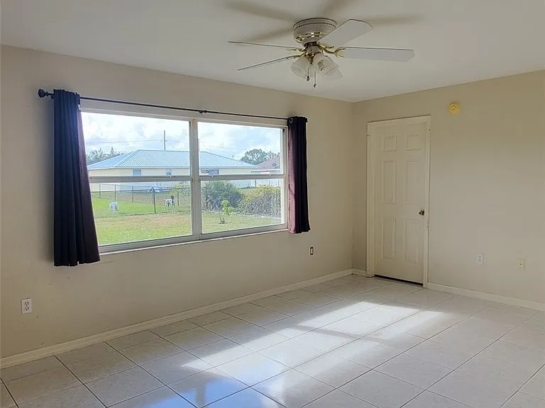 4227 Mackerel Dr — Photo 3