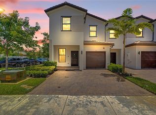 213 SW 159th Ct #213, Hollywood, FL 33027
