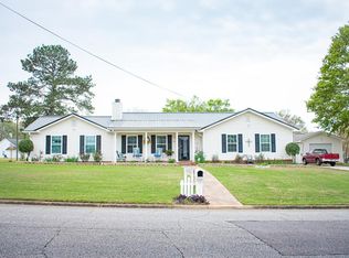 3001 Hillary Hill Rd, Dothan, AL 36303