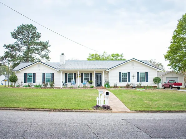 3001 Hillary Hill Rd, Dothan, AL 36303