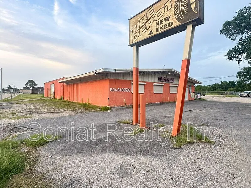 Studio, 9195 sqft, $4,500 — Photo 4