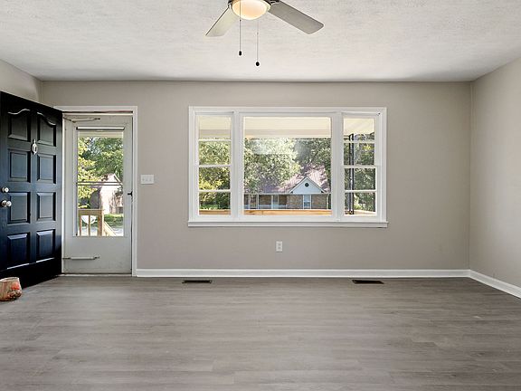 4th image of 235 Meadow Brook Dr