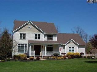 5453 Weeping Willow Dr, Hudson, OH 44236