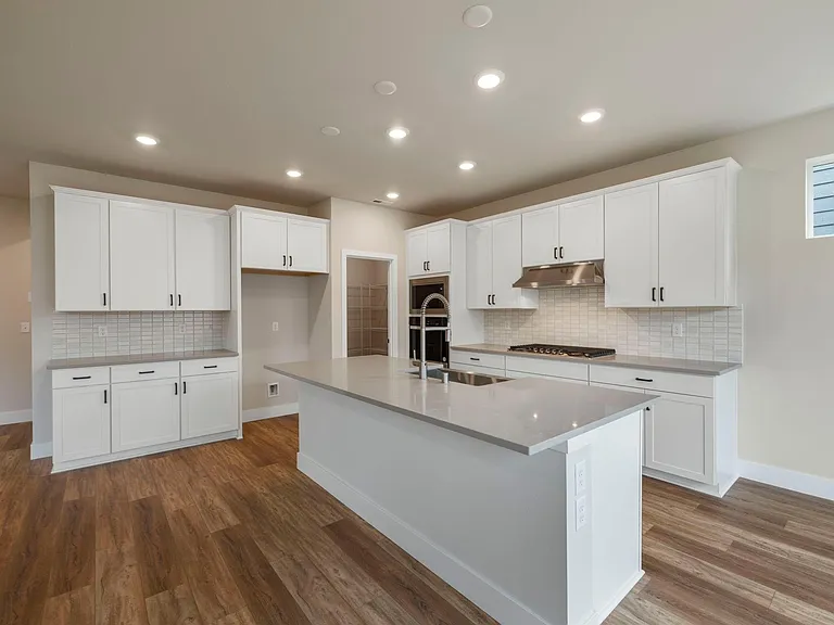 5388 Century Pl NE — Photo 12