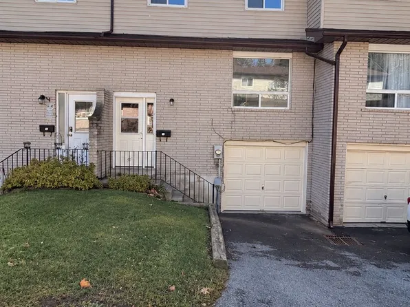 1095 Mississaga St W #78, Orillia, ON L3V 6W7