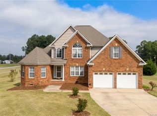 111 Autumn Ridge Dr #1, Lexington, NC 27295