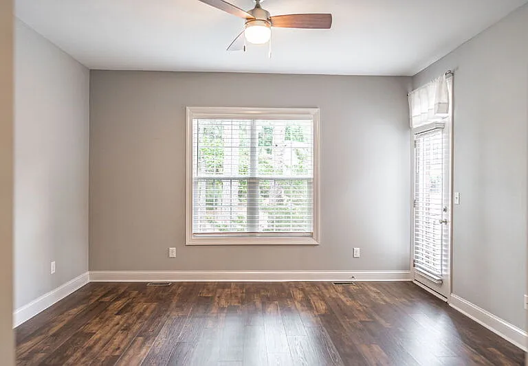 535 Lighthorse Cir — Photo 20