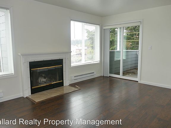 4th image of 12314 32nd Ave NE #301