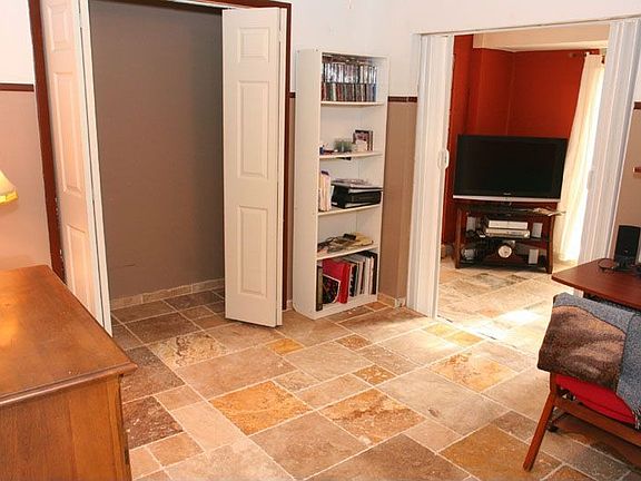 5th image of 7905 Powderhorn Ln