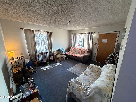 4th image of 6033 Tampa Ave