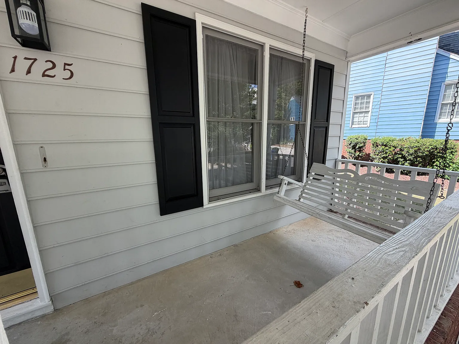3 bed, 2.5 bath, 1488 sqft, $2,050 — Photo 2