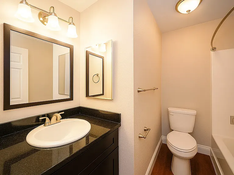 1630 Pueblo Ave #1 — Photo 4