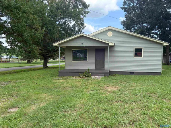 904 Aldhouse Ave, Bridgeport, AL 35740