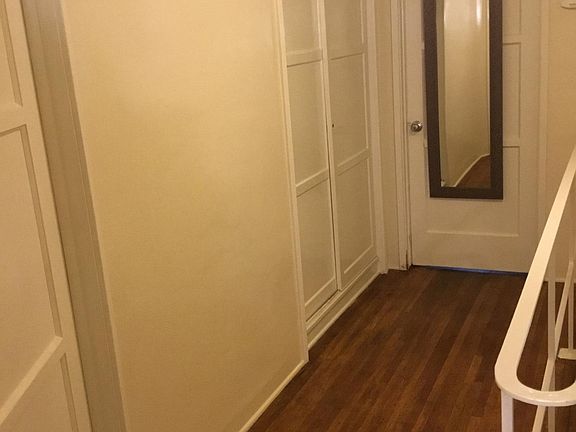 Upstairs to bedrooms