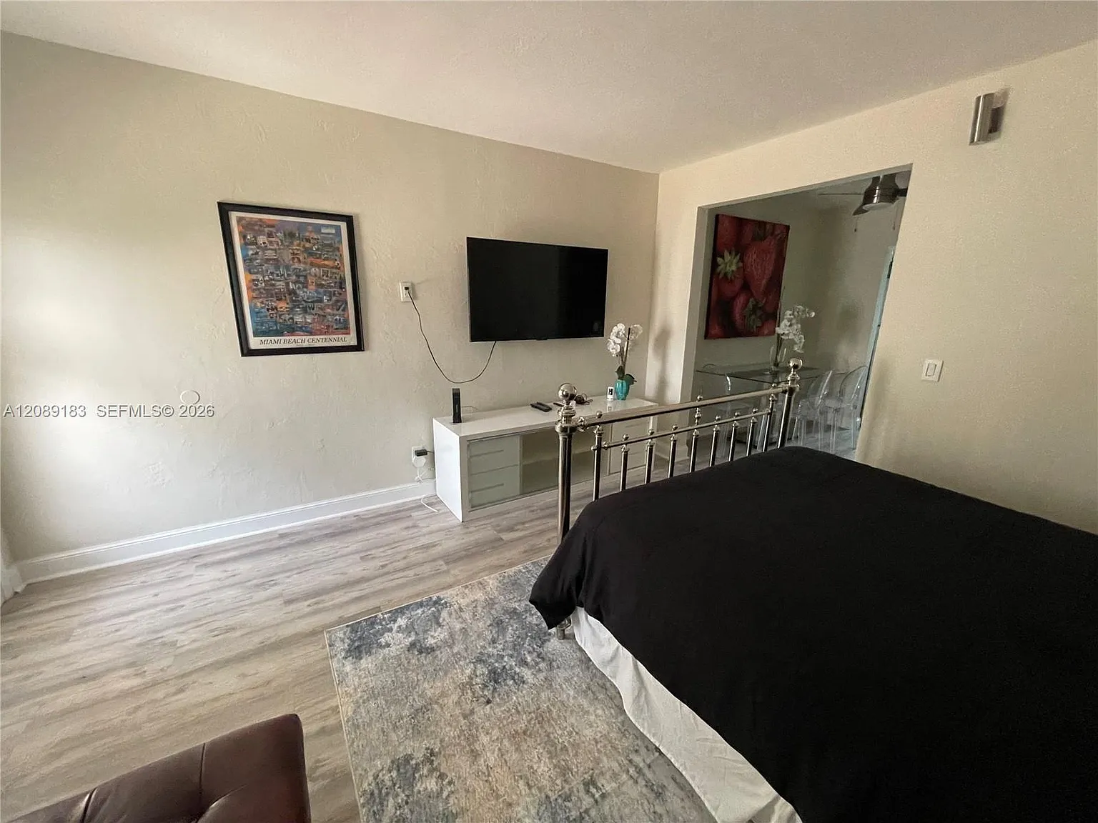 761 Euclid Ave — Photo 4