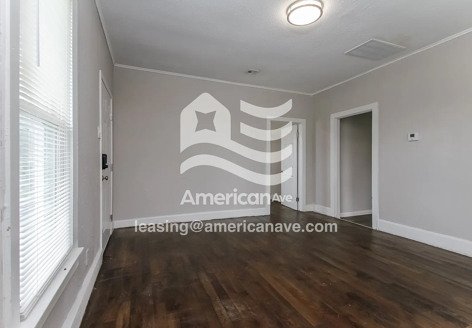 2 bed, 1.0 bath, 884 sqft, $975 — Photo 3
