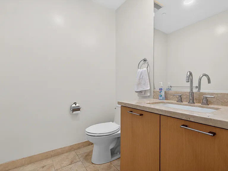 368 Caruso Ave — Photo 11