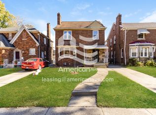 18430 Woodingham Dr, Detroit, MI