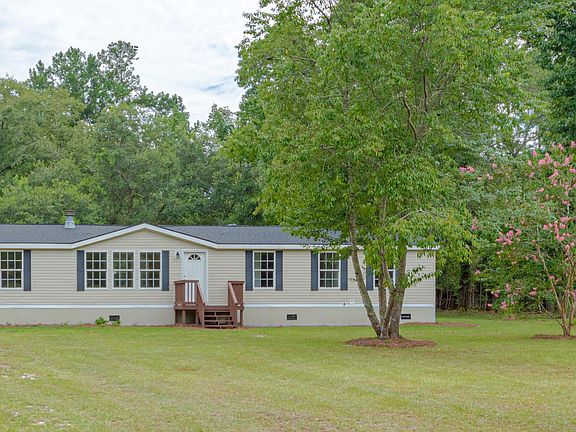 2nd image of 1492 Smoak Rd
