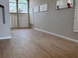 112 Weatherwood Ct, Henderson, NV 89074