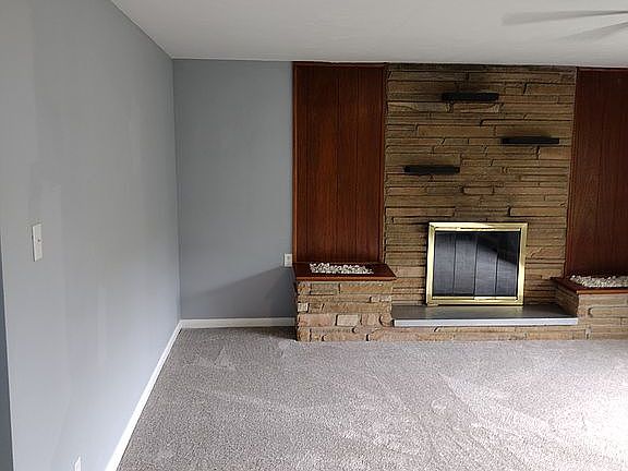3rd image of 2865 Merwin Hill Dr