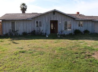2031 N Turner Ct, Visalia, CA 93291