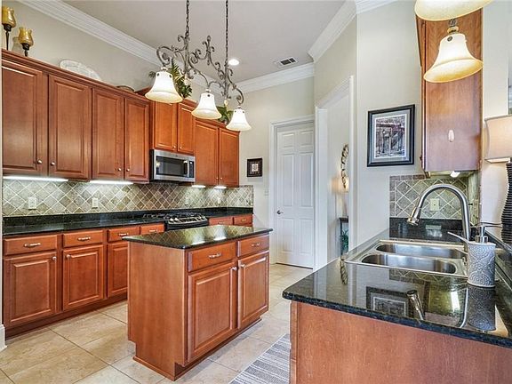5th image of 129 Cypress Lakes Dr