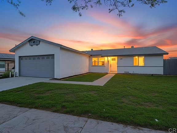 5th image of 351 Ridgecrest Dr