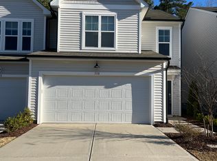 318 Villanova Dr, Durham, NC 27713