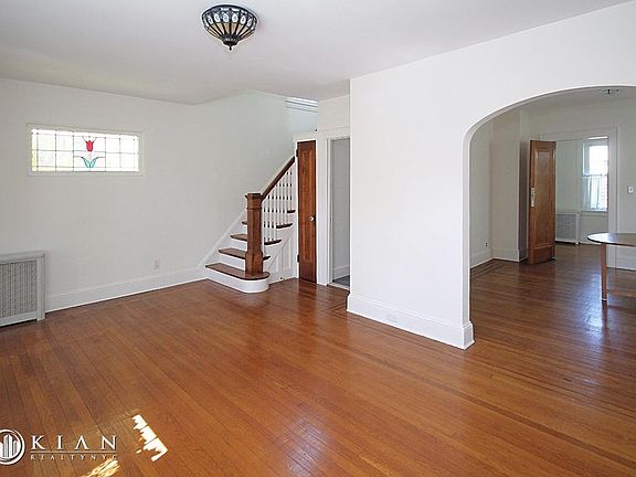 4th image of 623 Bement Ave