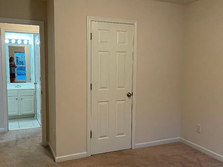 3648 Postwaite Cir — Photo 12