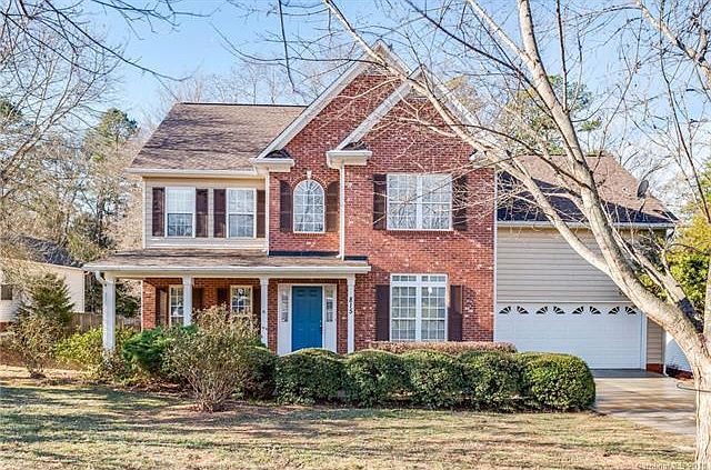 1st image of 815 Savannah Place Dr