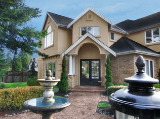 10505 NE 26th St, Bellevue, WA 98004