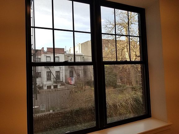 5th image of 391 14th St #2B
