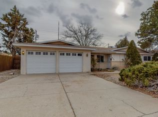 9304 Las Calabazillas Ave NE, Albuquerque, NM 87111