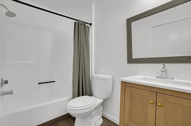 Newly renovated bathrooms.