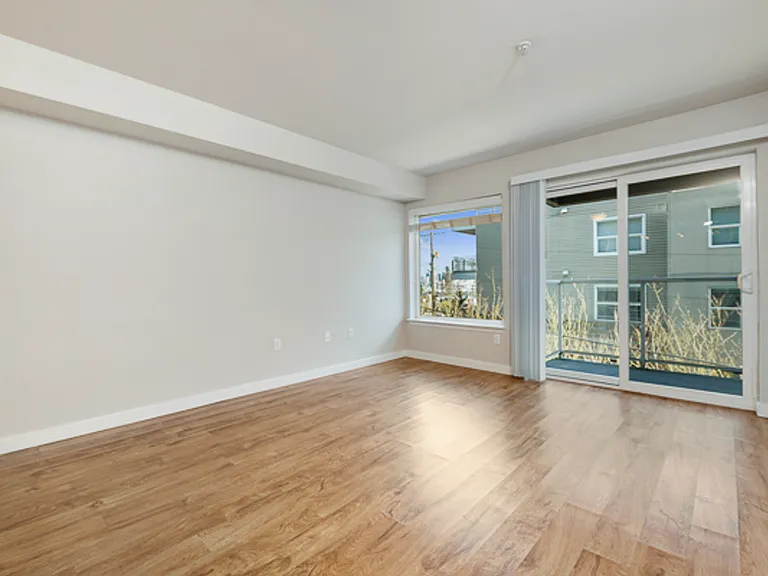 West Side Flats South — Photo 13
