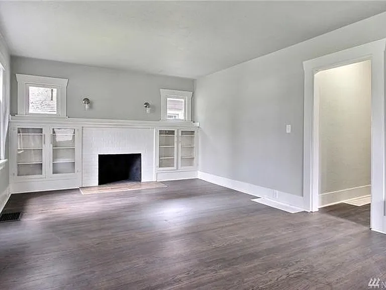 4024 S G St — Photo 3