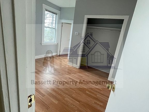 5th image of 115 Hubbard Pl Floor 2
