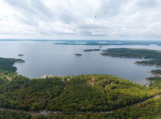 17 Oakridge Rd N, McDougall, ON P2A 2W9