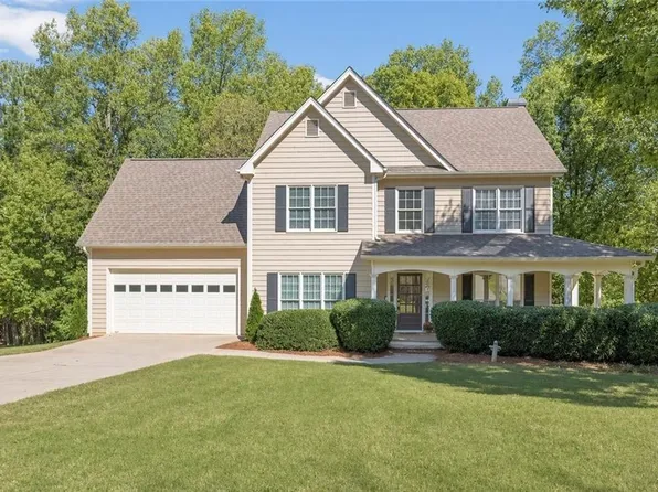 5154 Maplewood Ln, Gainesville, GA 30504