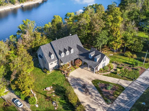 910 Hunter Dr, Lancaster, KY 40444