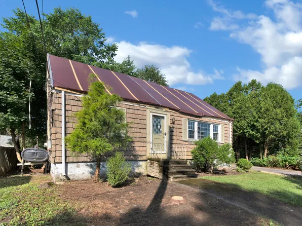 12 Sara Lane, Portland, ME 04103